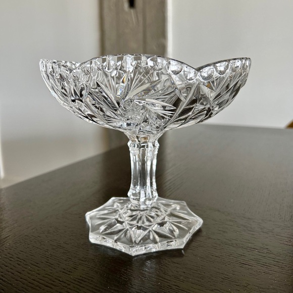 Vintage Crystal candy bowl - Picture 1 of 3
